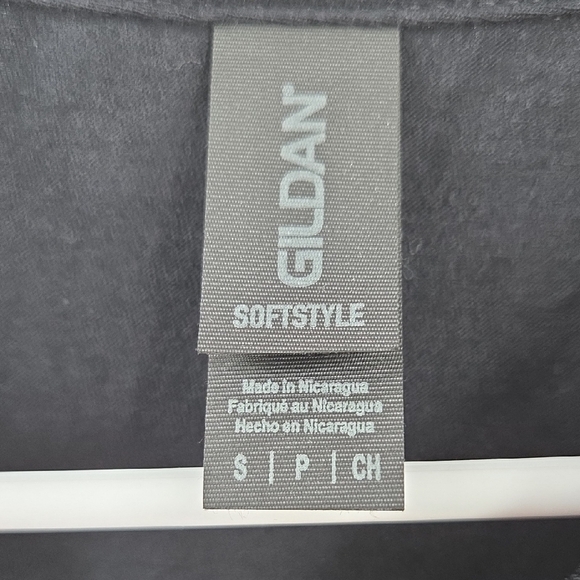 Pittsburgh Skyline Graphic T-Shirt - Black - Picture 4 of 16